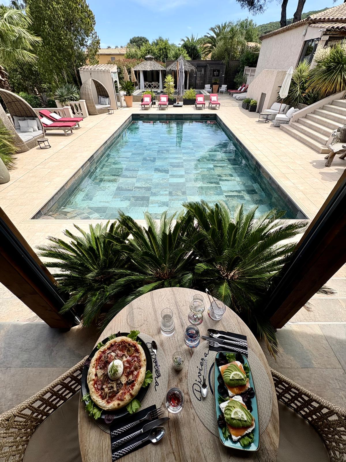 Séjourner | vue plats piscine vue plats piscine